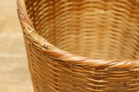 綺麗な艶色をした円柱型の編みカゴ　DC8265