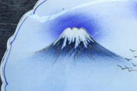 富士の頂きを望む風景を華やかに描いた中皿　DC8266　在庫5枚