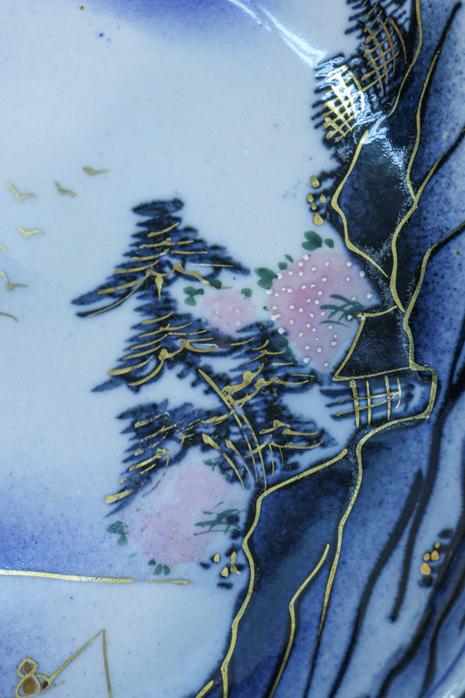 富士の頂きを望む風景を華やかに描いた中皿　DC8266　在庫5枚