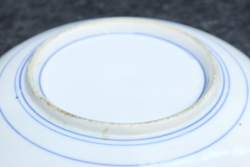 富士山と帆船が浮かぶ水辺の風景を描いた染付中皿　DC8267　在庫4枚