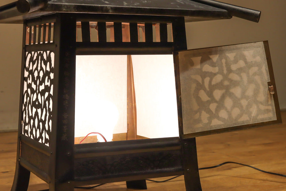 Antique tools DC8273