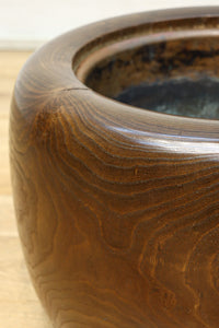 杢目が素晴らしい重厚感のある木製の丸火鉢　DC8274