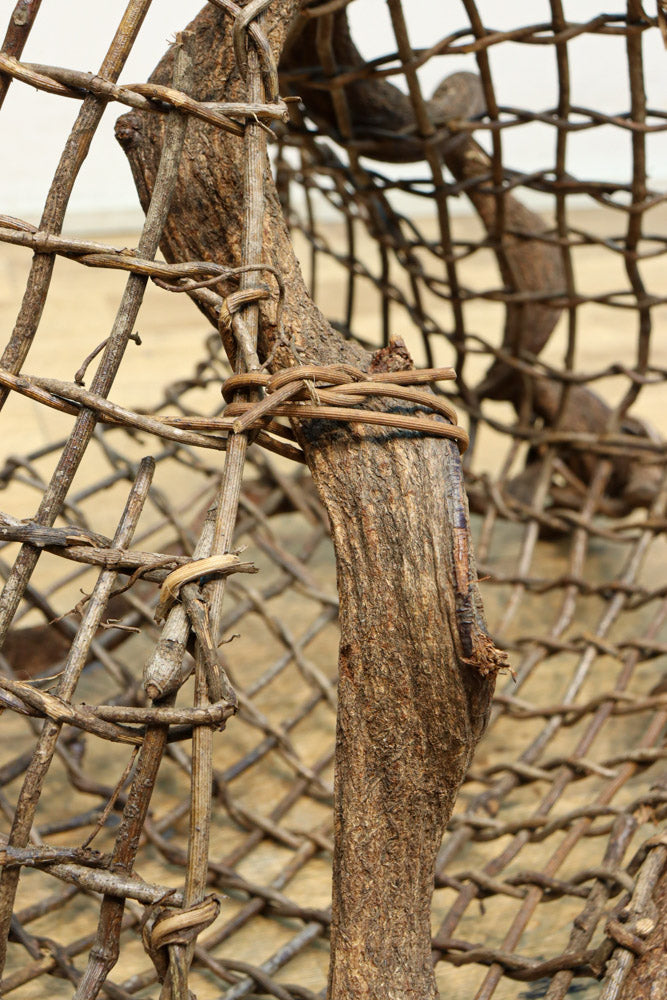 自然美を感じる古木のオブジェ　DC8276