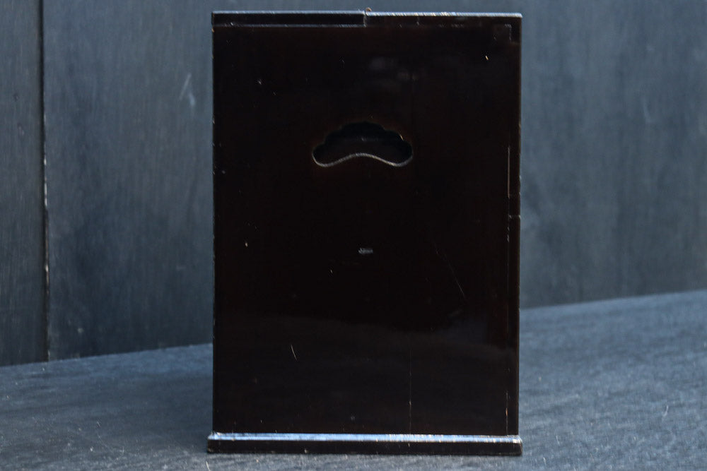 黒漆の雅な化粧箱　DC8280