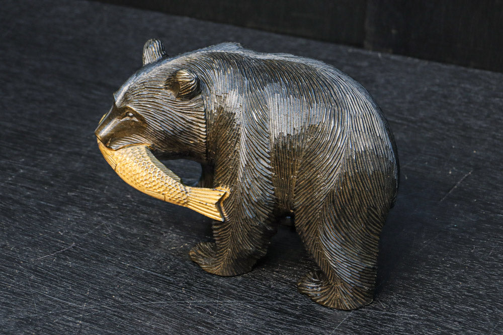Small size Carved wooden bear figurine DC8293