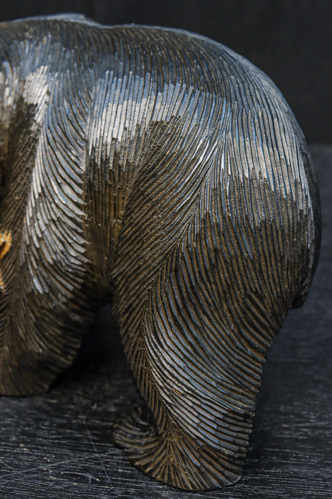 Small size Carved wooden bear figurine DC8293