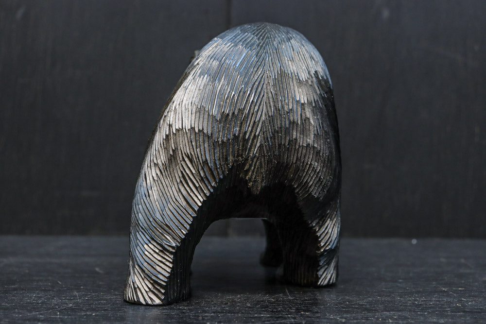 Small size Carved wooden bear figurine DC8293