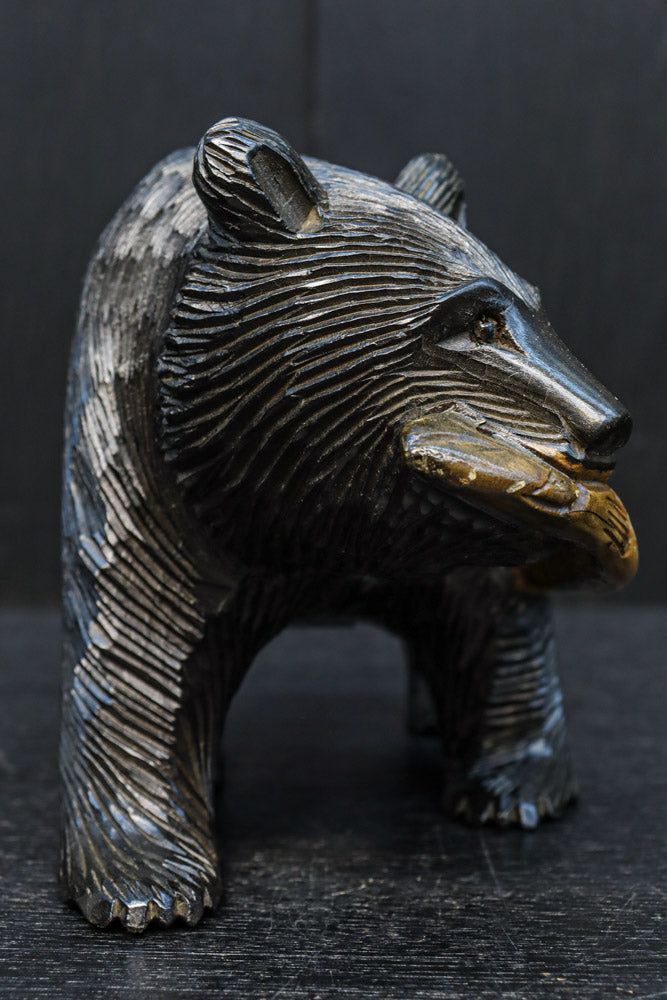 Small size Carved wooden bear figurine DC8293