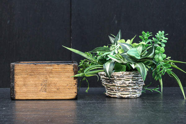 時代を重ねた面持ちある一升マス　DC8295