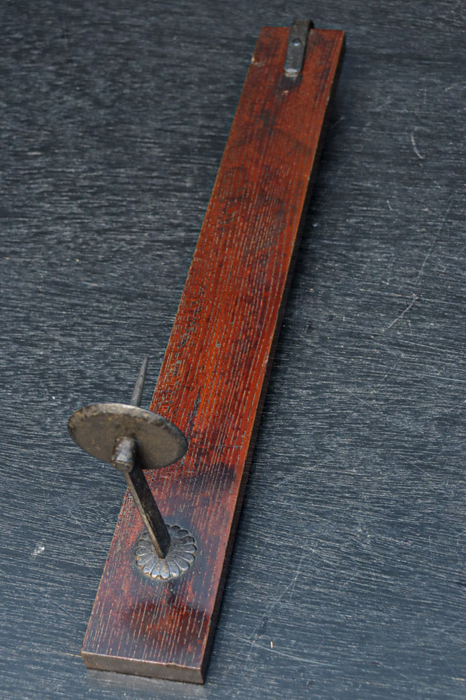 Antique tool (Wall-mounted candle holder) DC8301