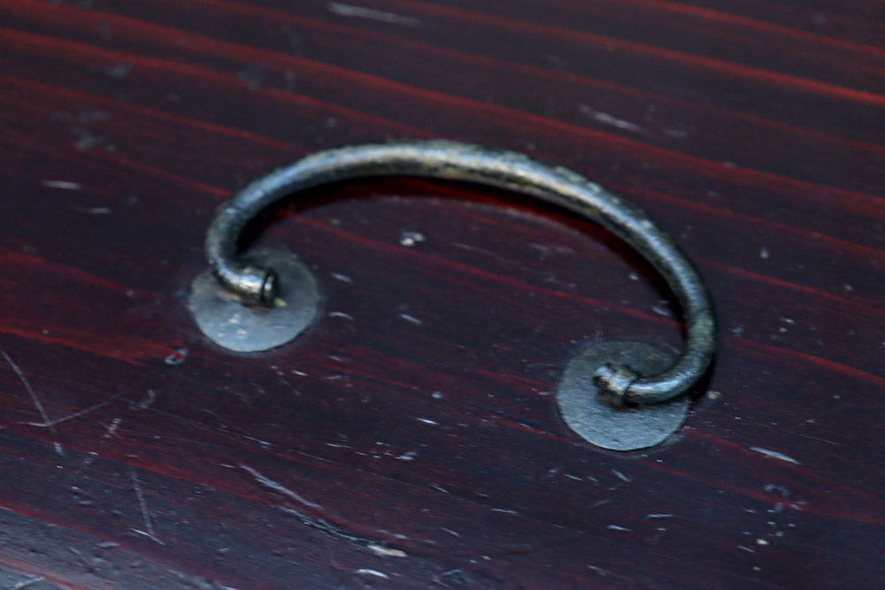 前面ツートンカラーでレトロ感溢れる針箱　DC8304