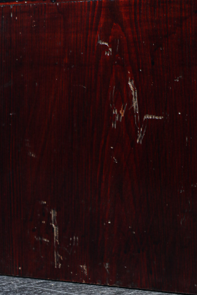 前面ツートンカラーでレトロ感溢れる針箱　DC8304