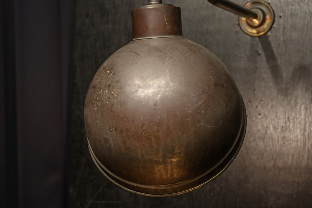 特大サイズ!! 真鍮の鈍い輝きが味わいを深める特大ブラケット　DC8306