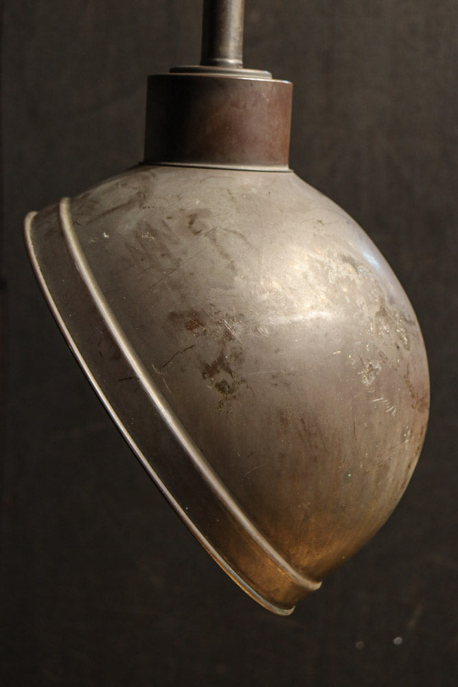 特大サイズ!! 真鍮の鈍い輝きが味わいを深める特大ブラケット　DC8306