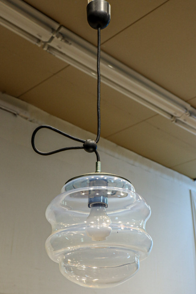 穏やかな雰囲気のクリアガラスの電笠　DC8307