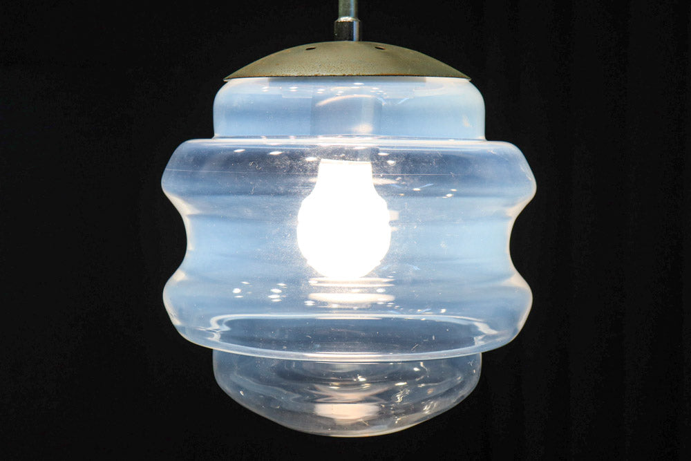 穏やかな雰囲気のクリアガラスの電笠　DC8307