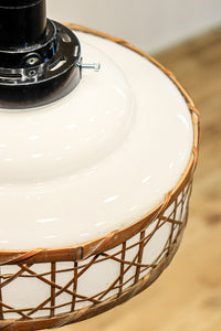 籠目編みの和モダンな竹フレームが素敵な電笠　DC8314