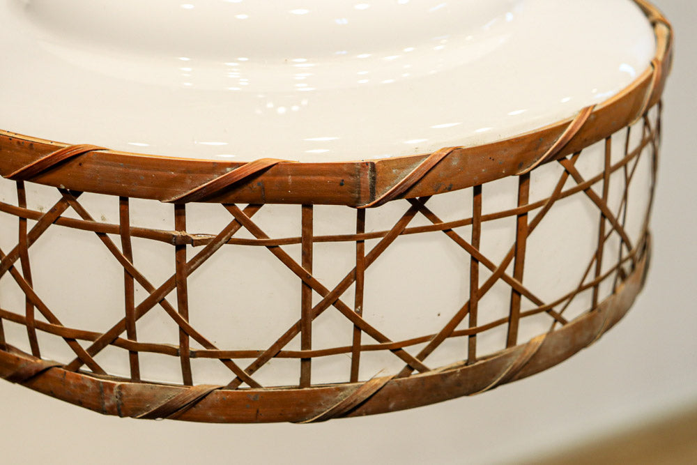 籠目編みの和モダンな竹フレームが素敵な電笠　DC8314