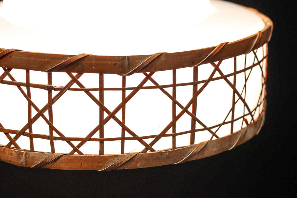 籠目編みの和モダンな竹フレームが素敵な電笠　DC8314