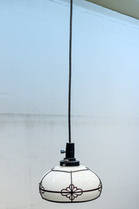 菊菱装飾を施した気品ある電笠　DC8315　在庫2個