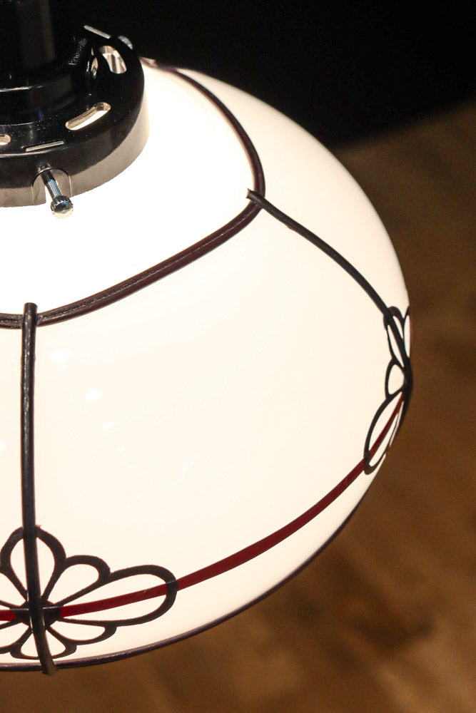 菊菱装飾を施した気品ある電笠　DC8315　在庫2個