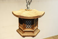 珍品!! 自然の風合いが温かみある木製の灯籠　DC8327