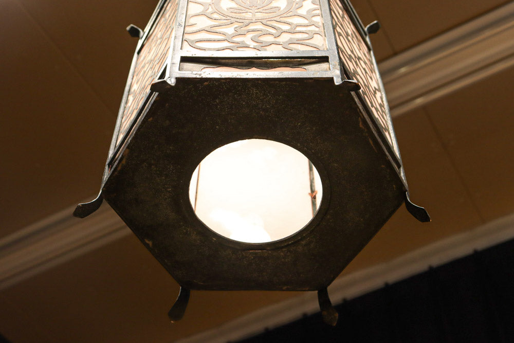 Ceiling-mounted hanging lantern DC8328