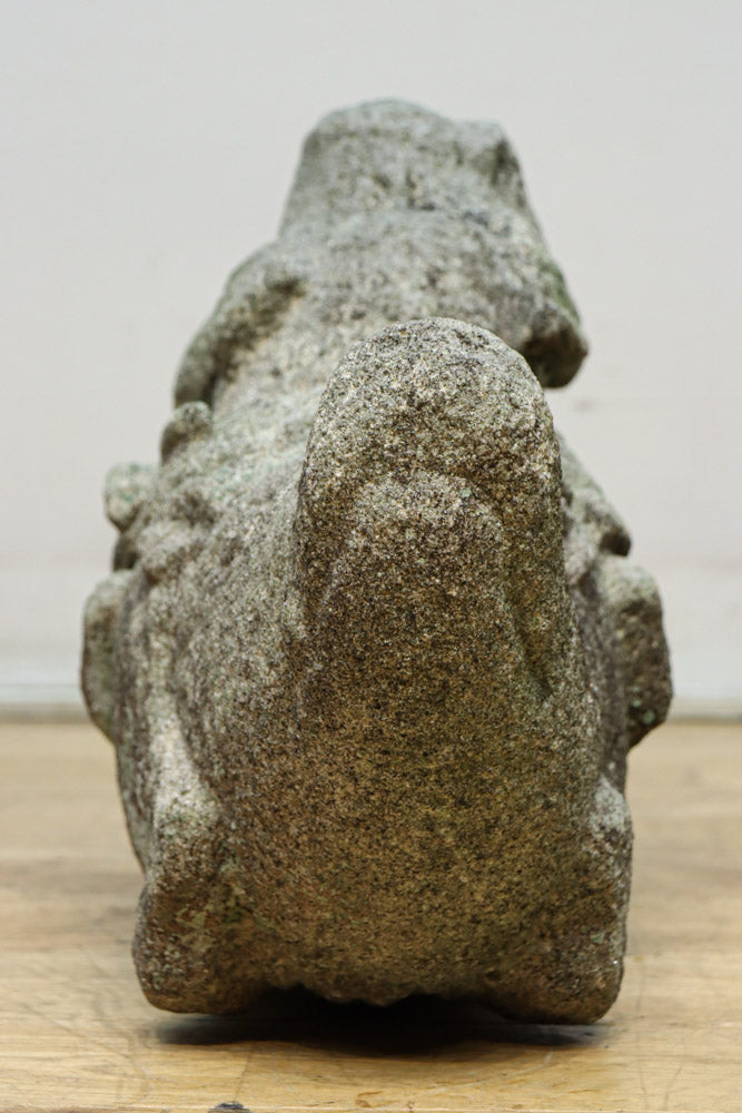 Stone statue of a boar DC8330