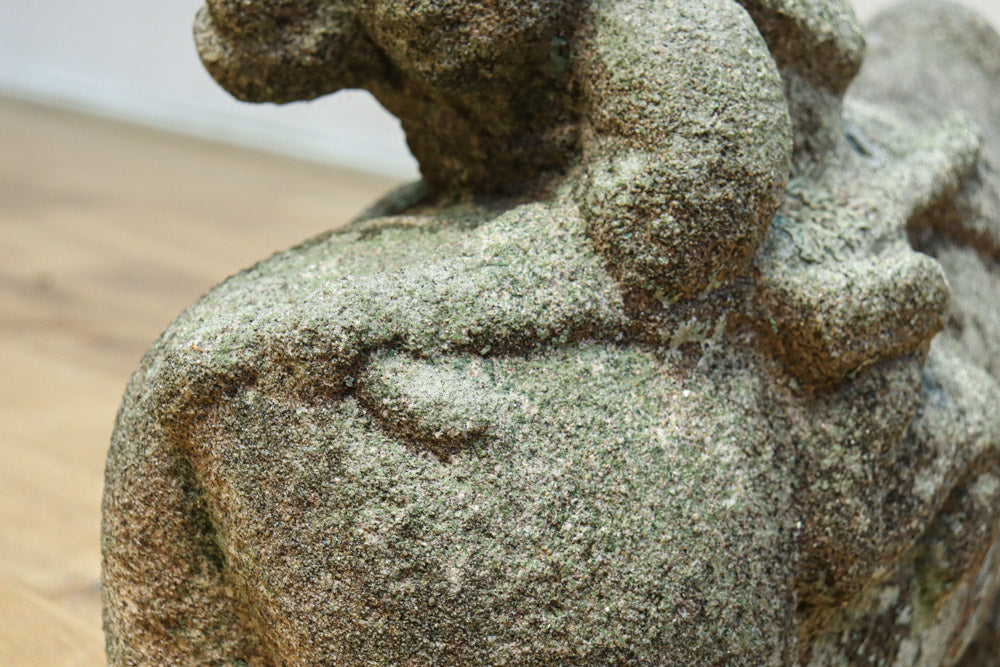 Stone statue of a boar DC8330