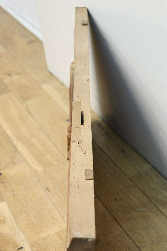 削り模様に昇り龍の絵柄が浮かぶ上品な木彫りの一枚絵　DC8332