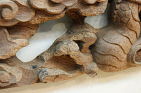 2体の龍の威厳ある姿を描く彫刻梁飾り　DC8334