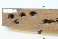 2体の龍の威厳ある姿を描く彫刻梁飾り　DC8334