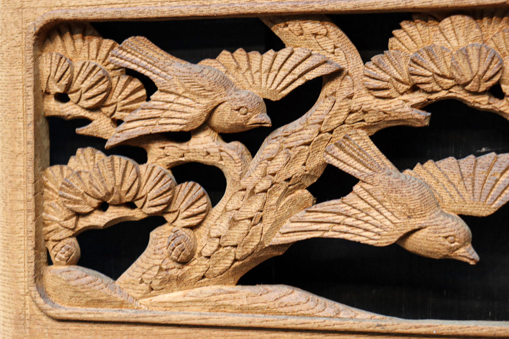 縁起の良い絵柄で品格ある小型の彫刻飾り　DC8348abcd　在庫(a:0b:0 c:1 d:1)枚