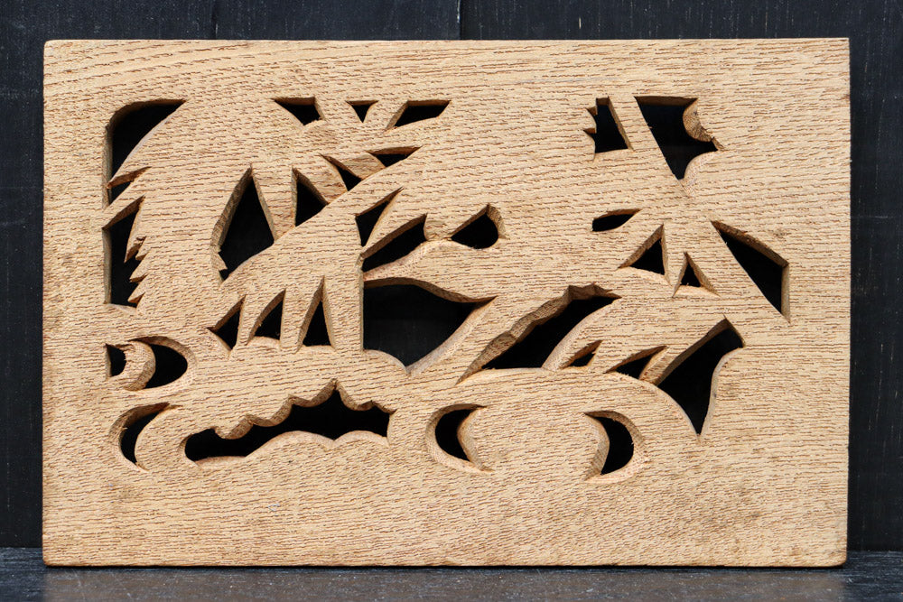 縁起の良い絵柄で品格ある小型の彫刻飾り　DC8348abcd　在庫(a:0b:0 c:1 d:1)枚