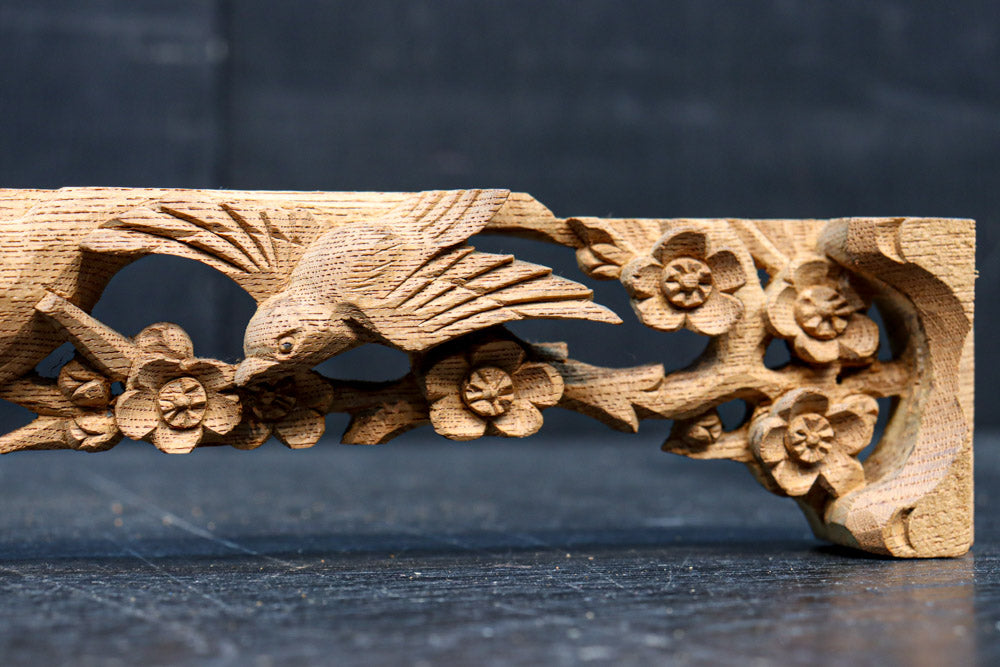 梅雨入り直前！鎌倉彫り　火鉢　大型　希少 特大サイズ‼ 菊や小鳥の蒔絵で時代感漂う桐火鉢 DC7598 – 古福庵