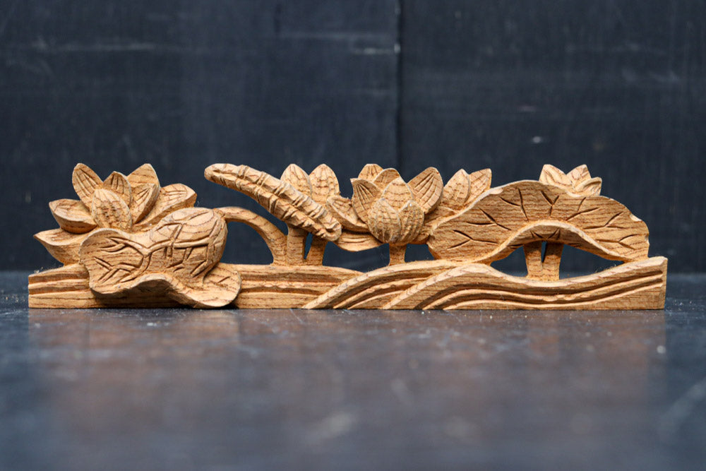 蓮の美しいシルエットを描いた彫刻飾り DC8351ab 在庫(a:1 b:1)枚 – 古