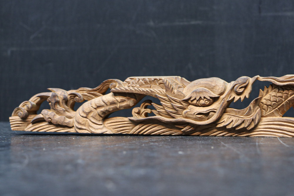 雄々しい龍を描いた彫刻飾り DC8352 – 古福庵 [ KOFUKUAN ] オンライン