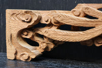 優雅に舞う鳳凰を描いた小さな彫刻飾り　DC8356ab　在庫(a:1 b:1)個