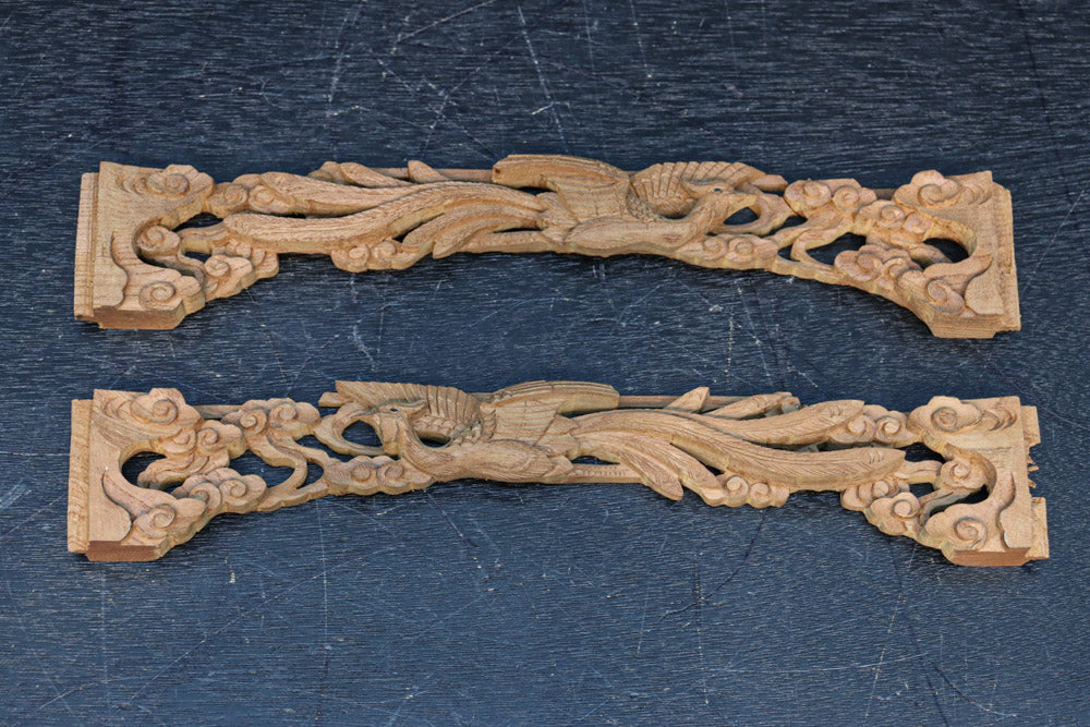 優雅に舞う鳳凰を描いた小さな彫刻飾り　DC8356ab　在庫(a:1 b:1)個