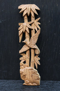 竹と小鳥を可憐に描く縦使いの彫刻飾り　DC8360ab　在庫(a:1 b:1)枚