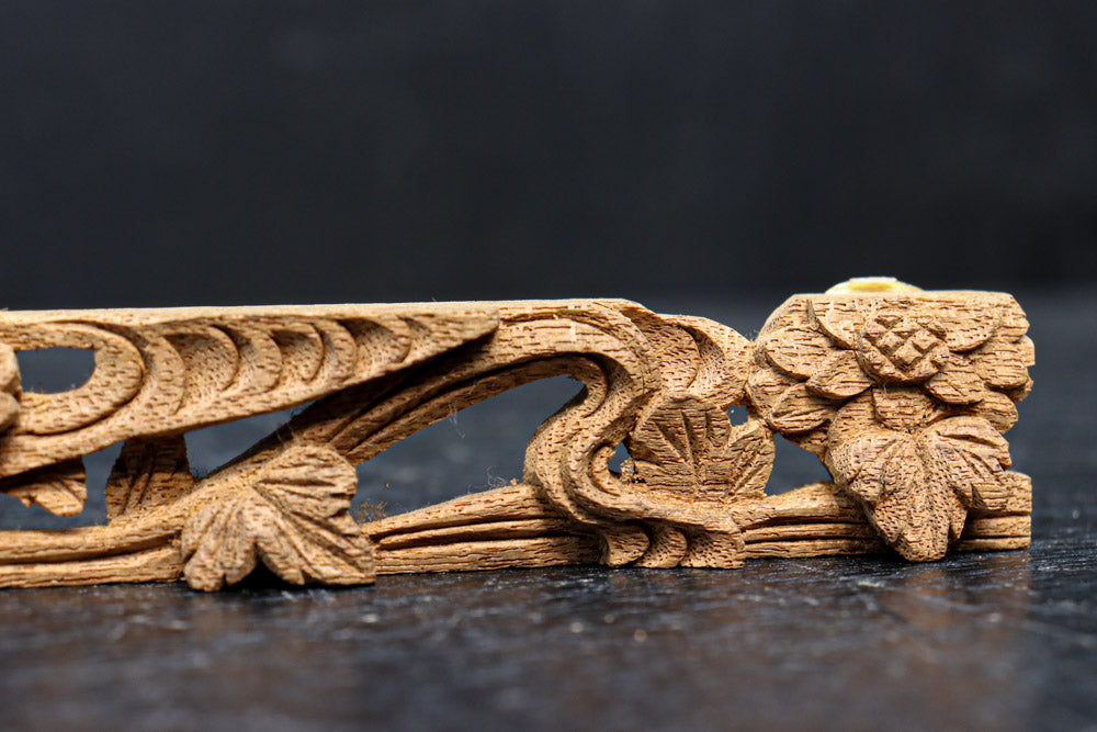 Small sculpture ornament DC8369ab