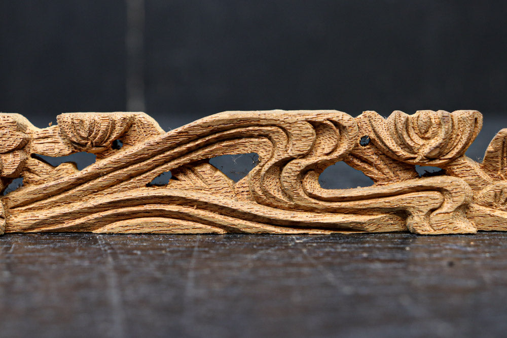 Small sculpture ornament DC8369ab