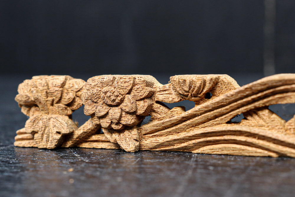 Small sculpture ornament DC8369ab