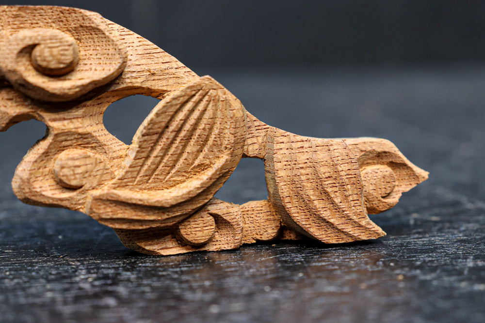 Small sculpture ornament DC8370abc