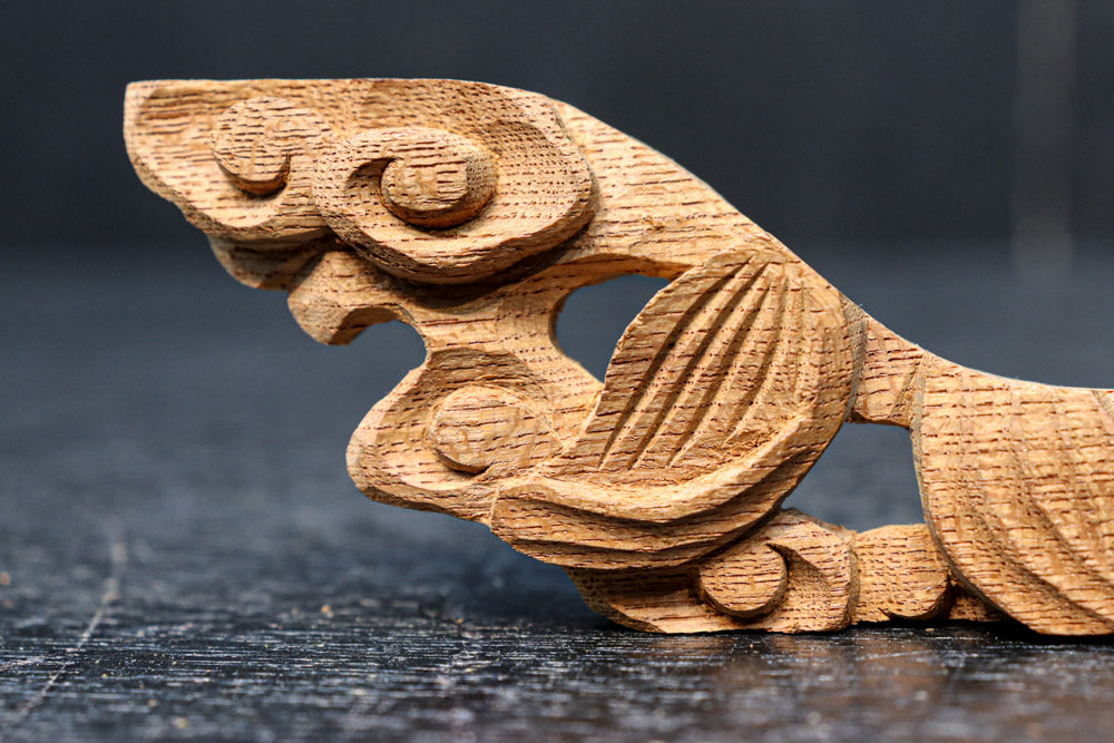 Small sculpture ornament DC8370abc