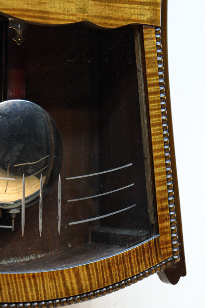 木目調の色合いが映える壁掛け時計【不動】　DC8383