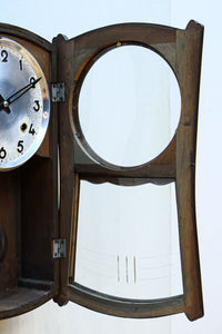 木目調の色合いが映える壁掛け時計【不動】　DC8383