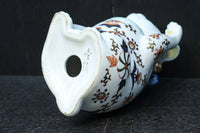 ちょこんと座る姿が可愛らしい招き猫　DC8388