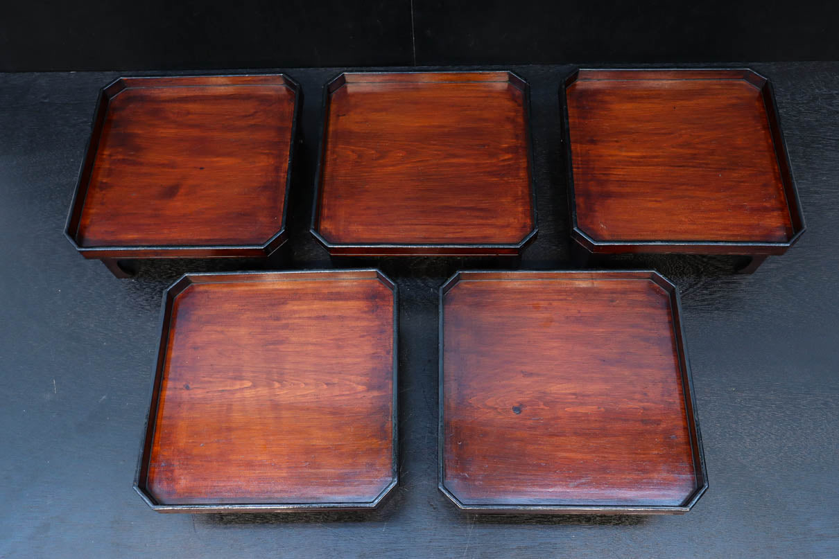 自然の風合いが上品な四角いお膳　DC8393　在庫3客