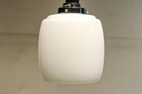 懐かし味を感じさせる樽型の電笠　DC8398